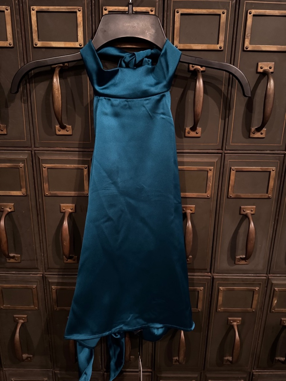 Sincerely Jules satin halter top